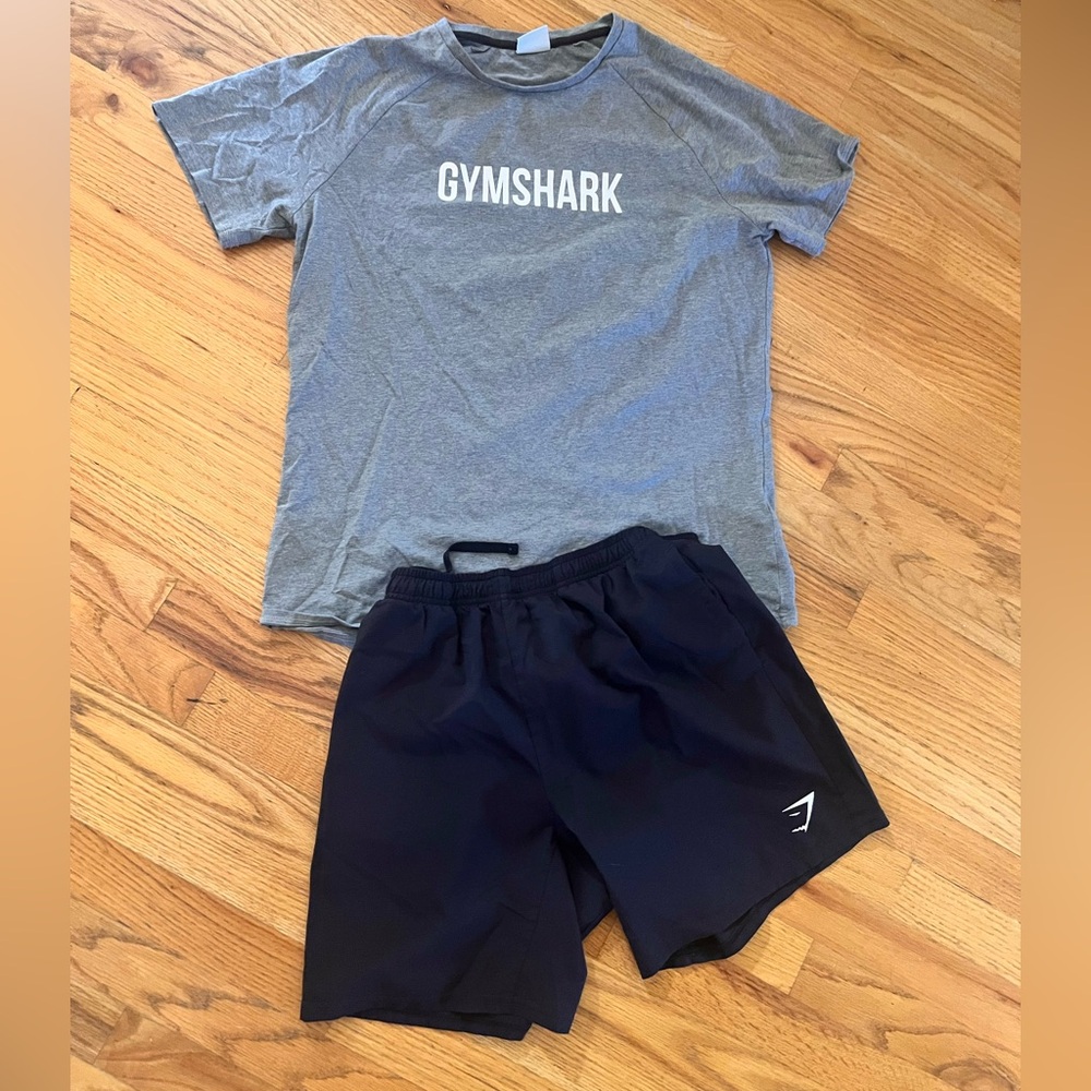 Gymshark BUNDLE Apollo muscle T shirt and athletic shorts